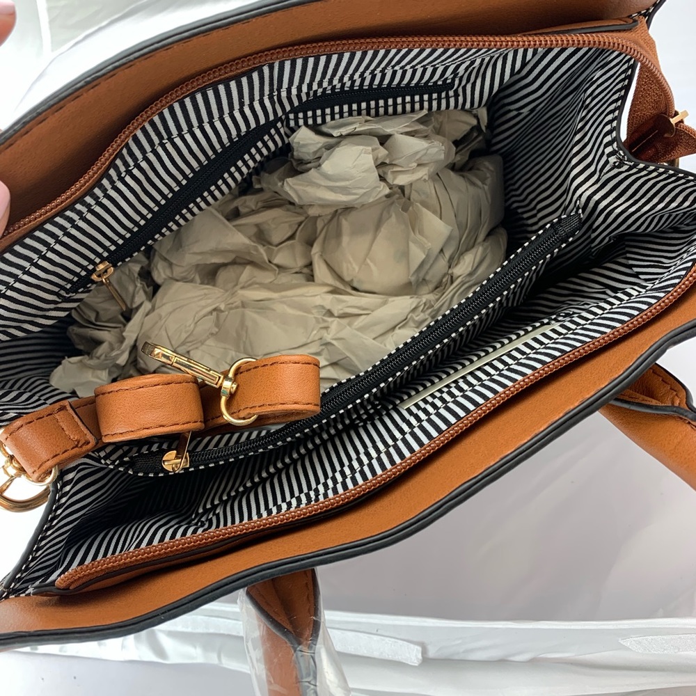 2pc Tote handbag Purse With Matching Wallet - Picture 5 of 6